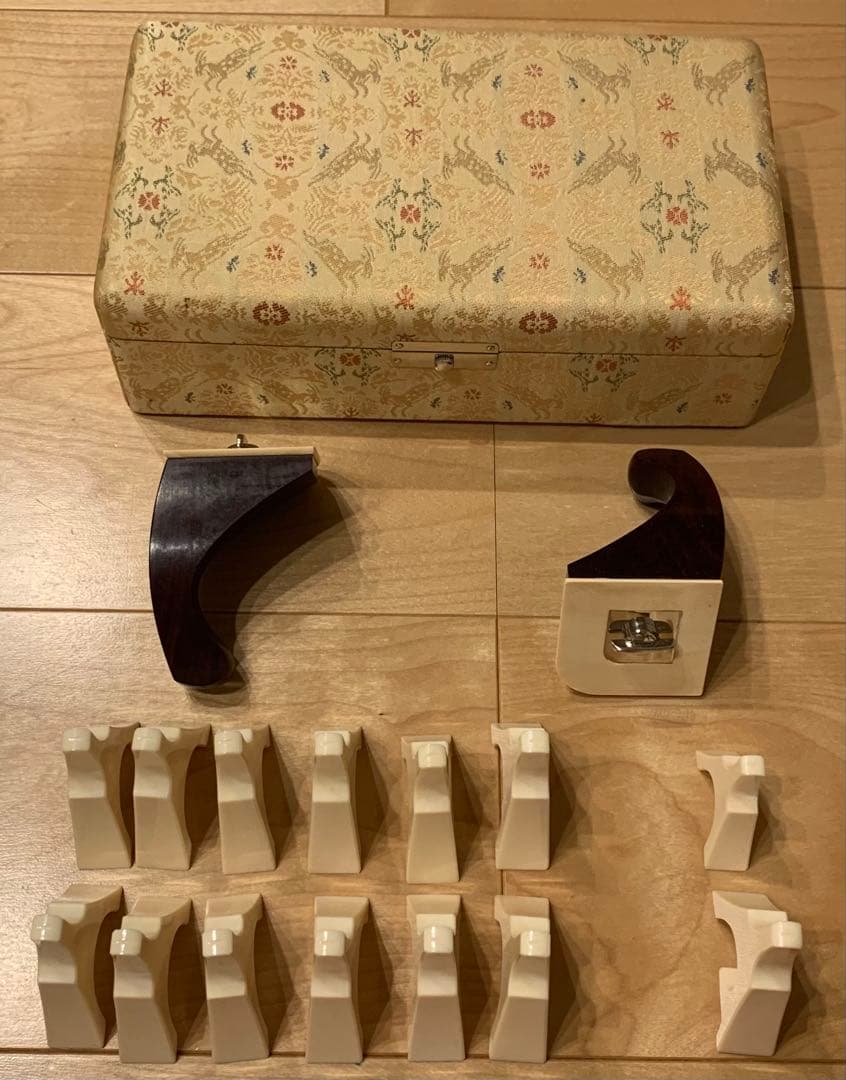 琴柱 筝柱 天然素材 14個セット 和楽器　御琴　箱付 和琴 琴用