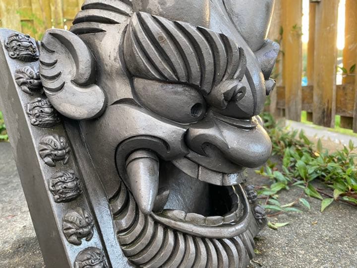 大幅値下げ！鬼板師が制作した手作りの鬼瓦です。