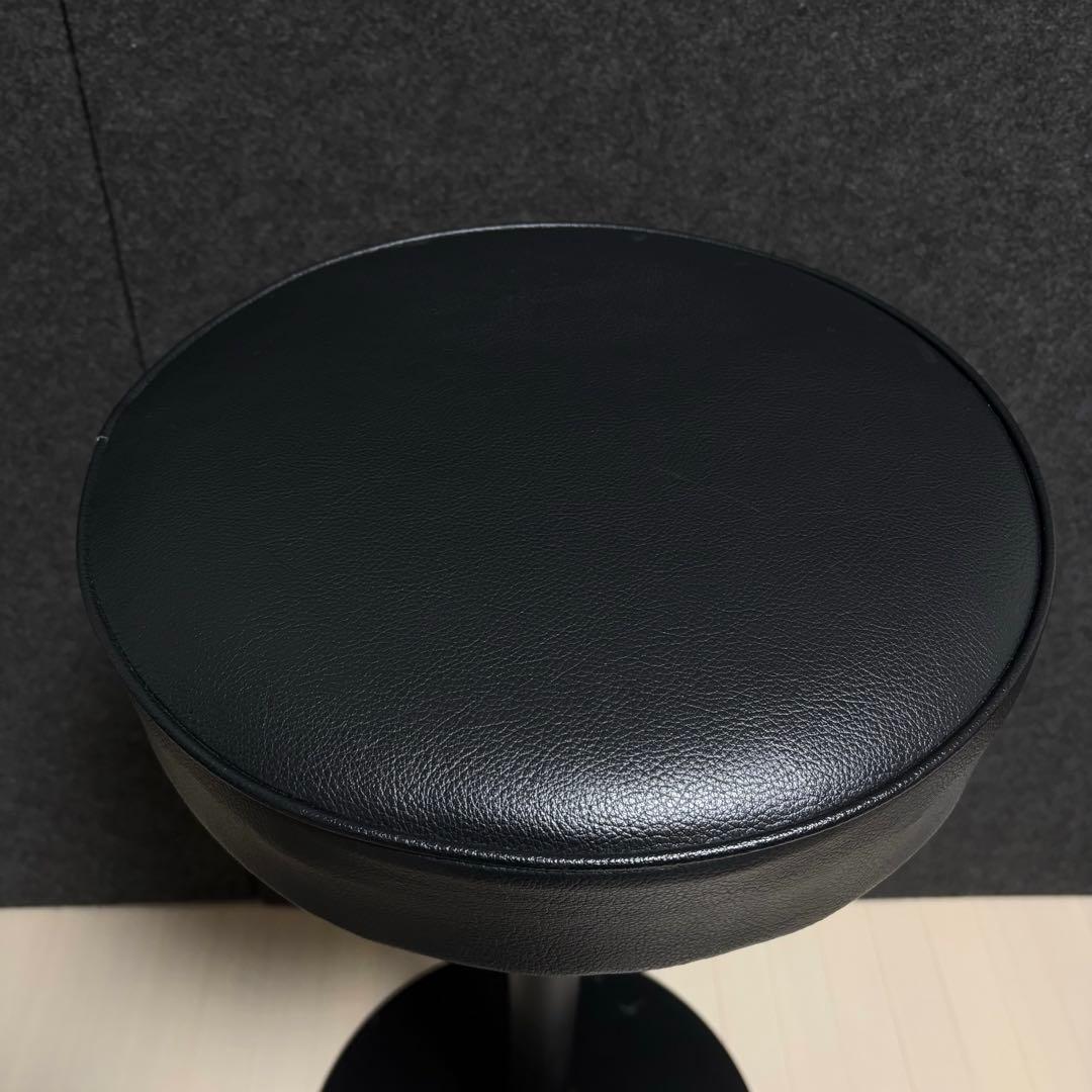 QUON クオン　プロシード　カウンター椅子　カウンターチェア