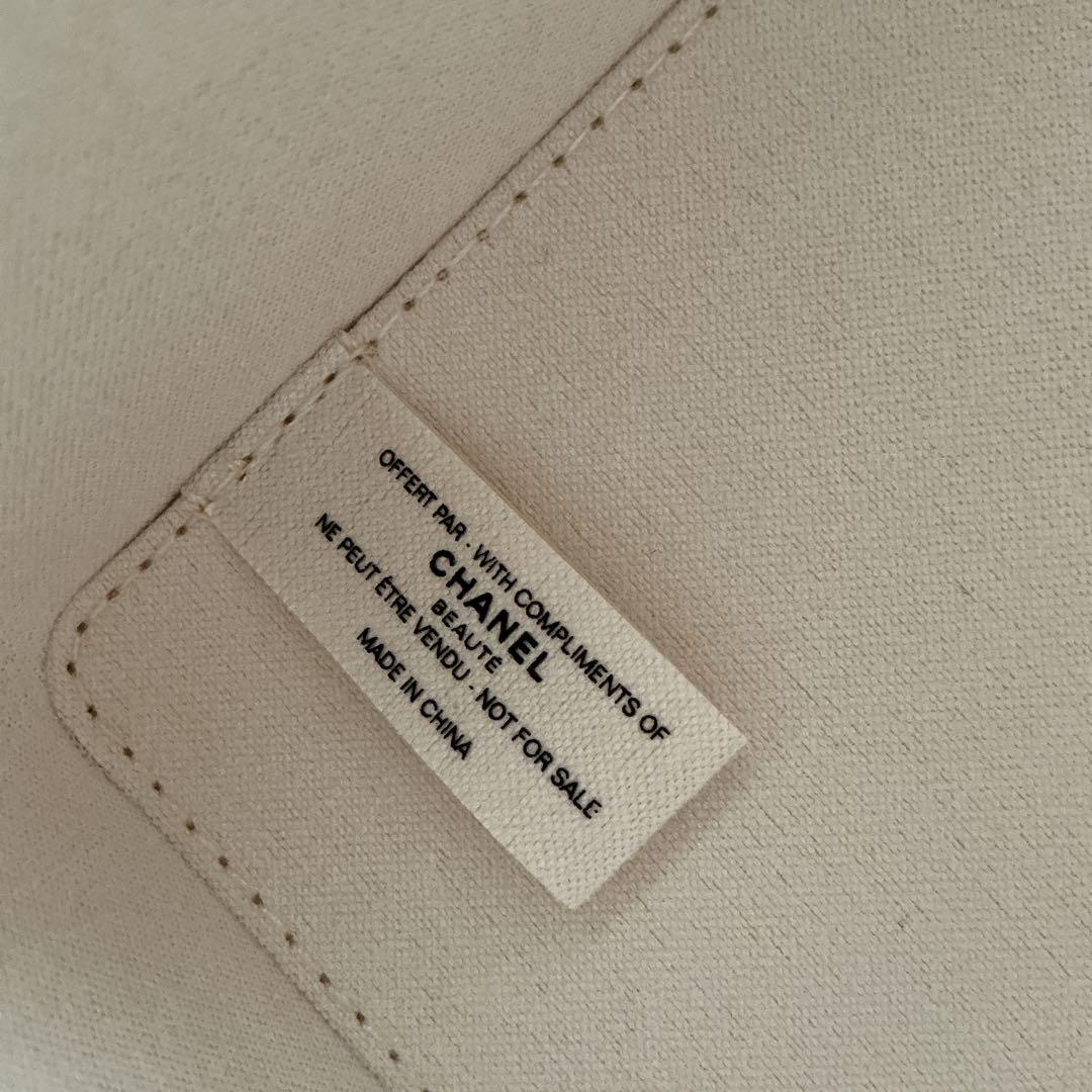 CHANEL ノベルティ ビューティーケース バニティ