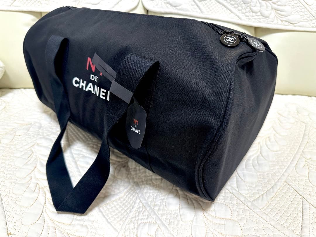 新品CHANEL ノベルティ☆ブラックトートボストンバッグジムバッグ旅行バッグ