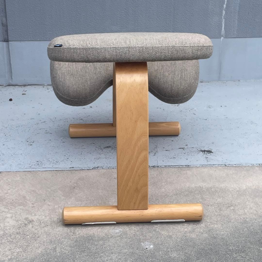 【人間工学】Rybo社（現バランスラボ）バランスイージー｜バランスチェア