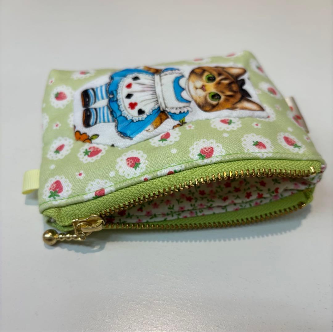 ハンドメイド コヤンイサムチョン マチ付きポーチ ライトグリーン