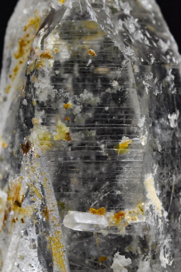 山梨県 黒平産 針入り水晶