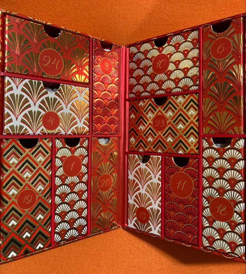 エスティ ローダー　アドベント カレンダー2024 新品未使用品