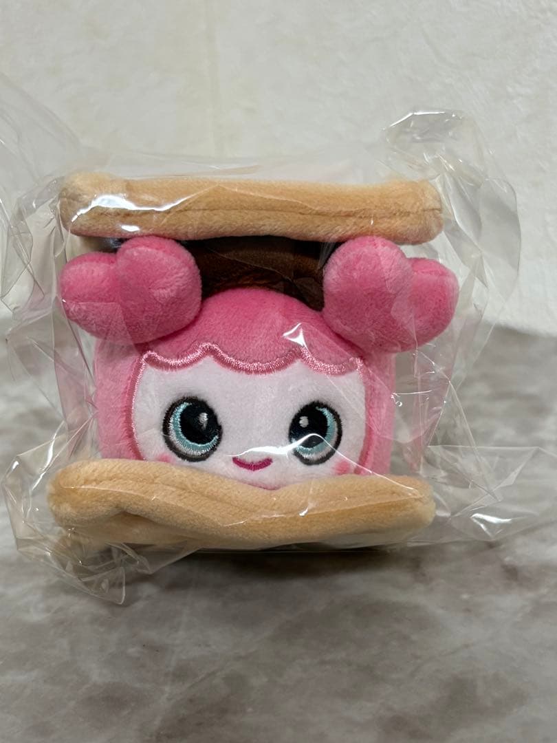 TWICE BABY LOVELYS スモア風 バッグチャーム モブリー モモ - メルカリ