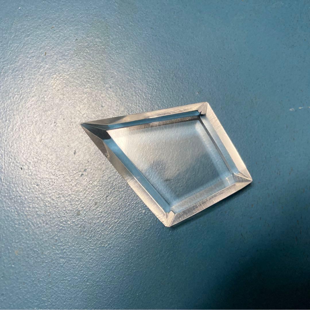 沖縄三線用「ピック（ダイヤ型）」 - メルカリ