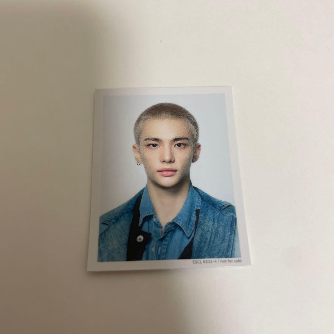 straykids スキズ ヒョンジン 証明写真 IDフォト - メルカリ