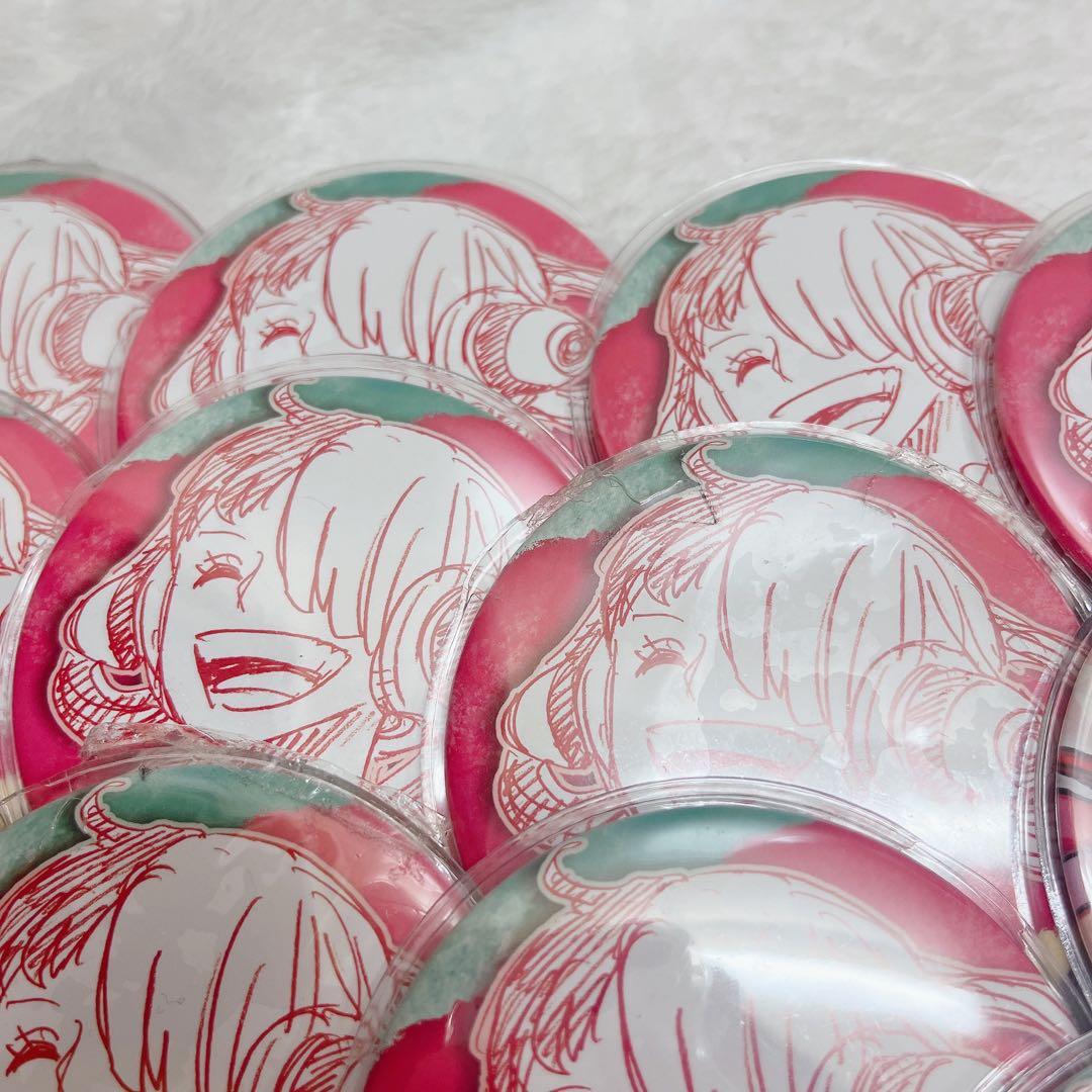 ワンピース ウタ 缶バッジ 痛バ ジャンプショップ - メルカリ