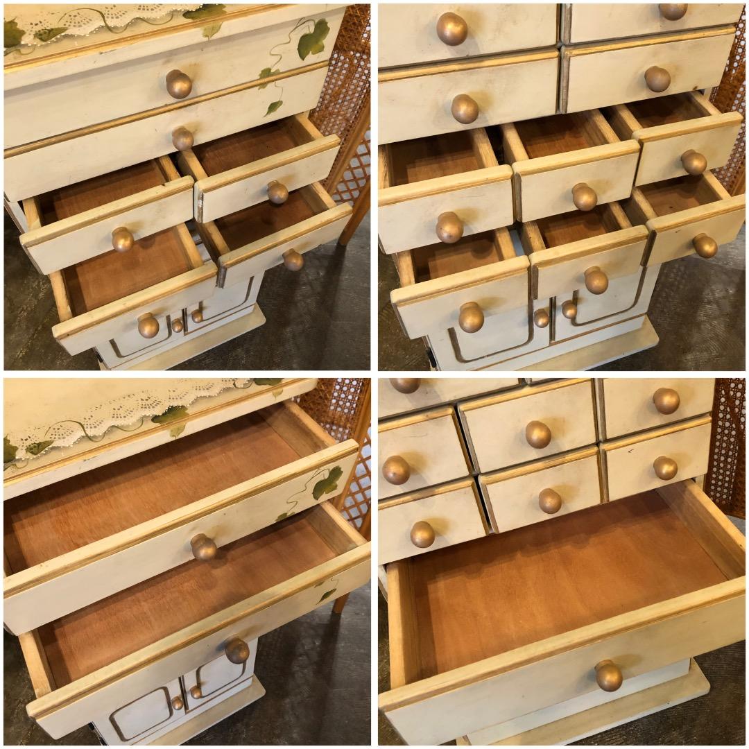 木製引出し　チェスト　小物収納　木製家具　キャビネット　薬棚　昭和レトロ　箪笥