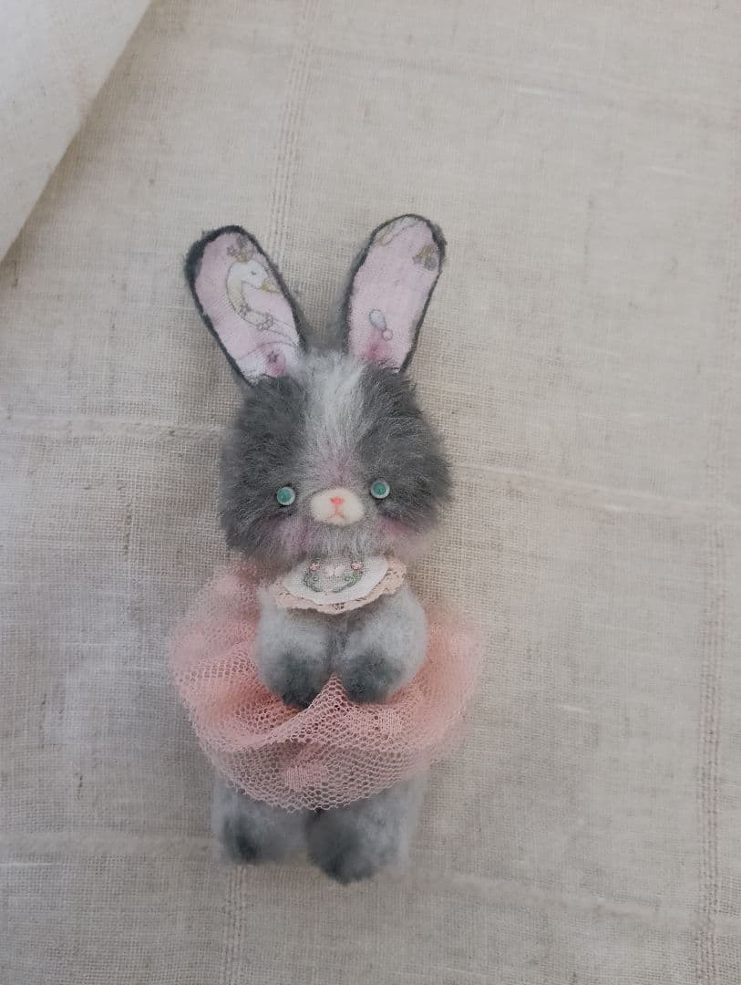 人気作家様　ミニチュアぬいぐるみ　うさぎウサギ　テディベア　ハンドメイド
