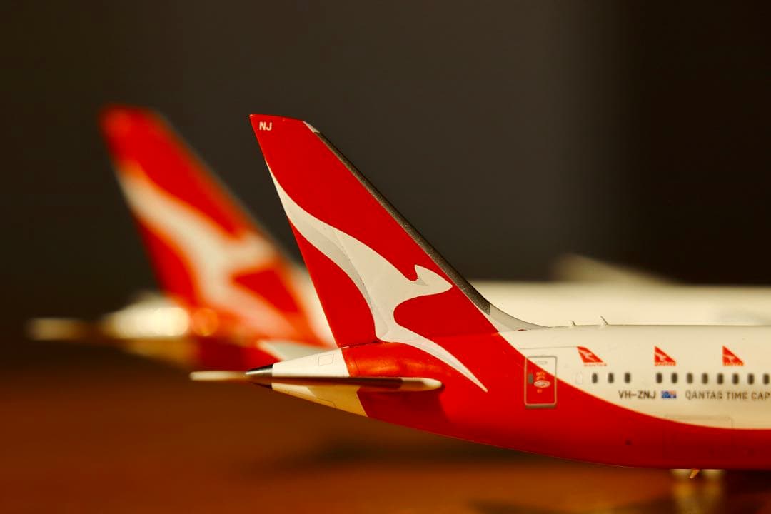 仲*介様 NG models カンタス航空 ボーイング787-9 100周年記念