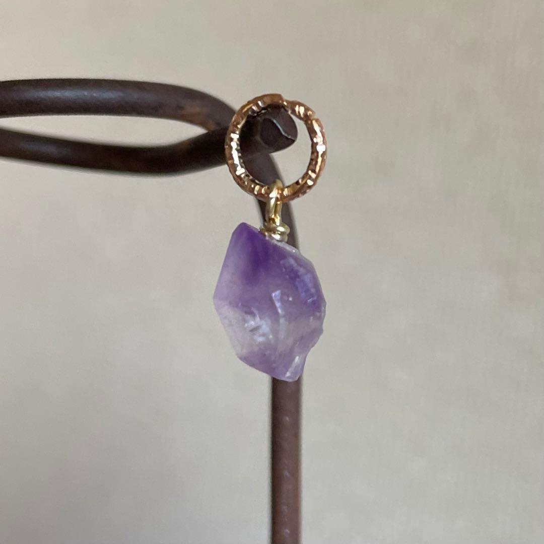 810 天然石　ラベンダーアメジスト　原石　ネックレス　チャーム