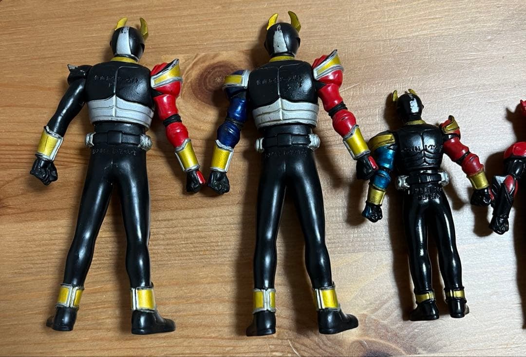 仮面ライダーシリーズ アギト ソフビ フィギュアまとめ売り - メルカリ