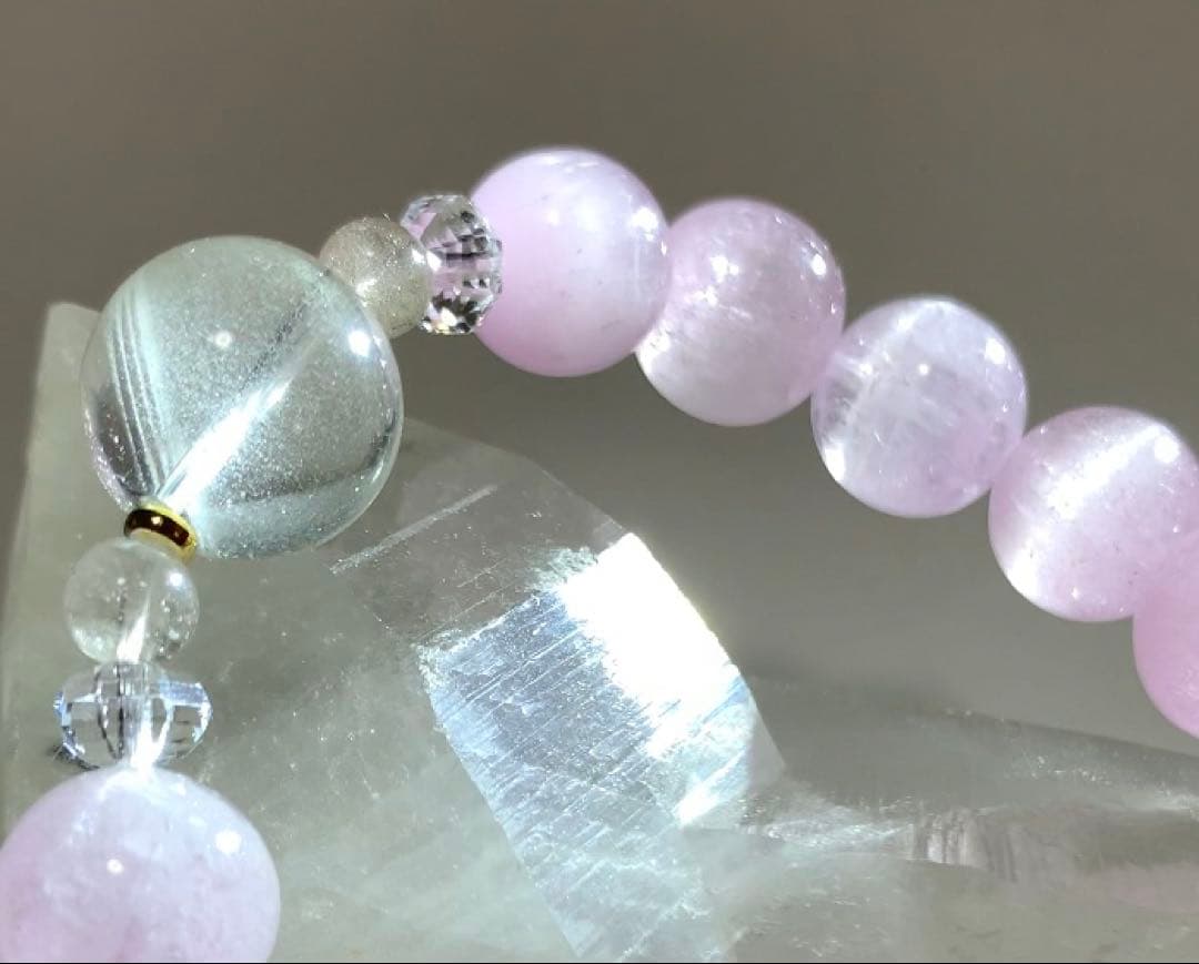 キャッツアイクンツァイト　ホワイトファントム　ブレスレット