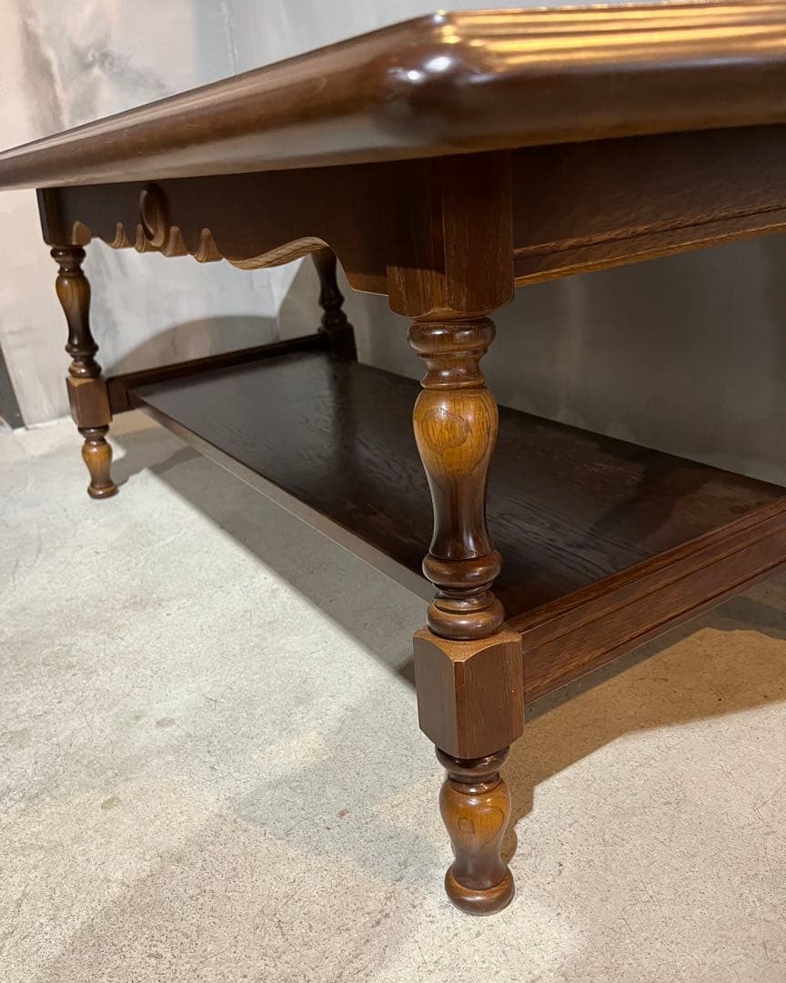 飛騨産業　センターテーブル