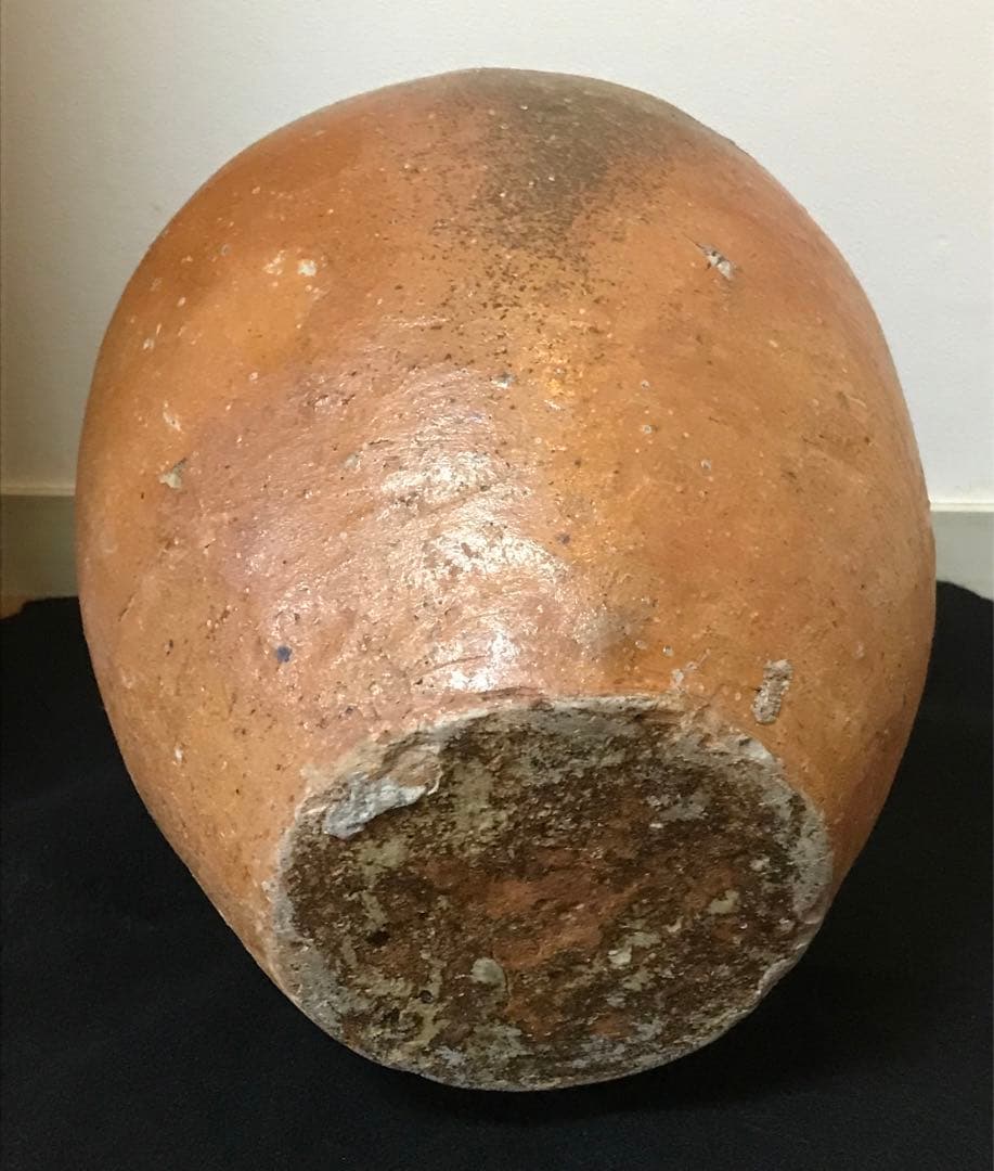 古信楽壺　室町末〜桃山