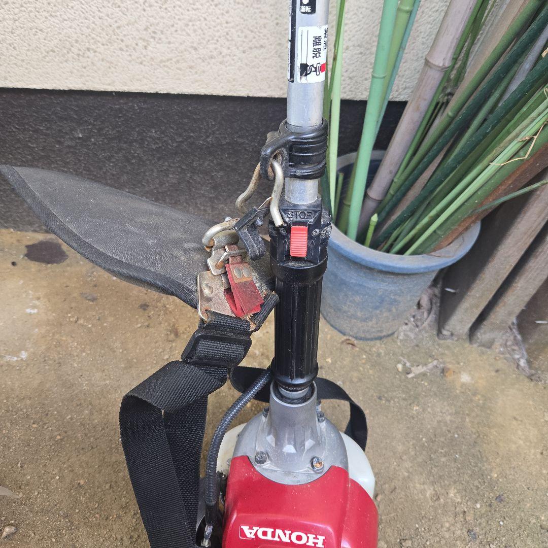 HONDA 草刈り機 4ストローク