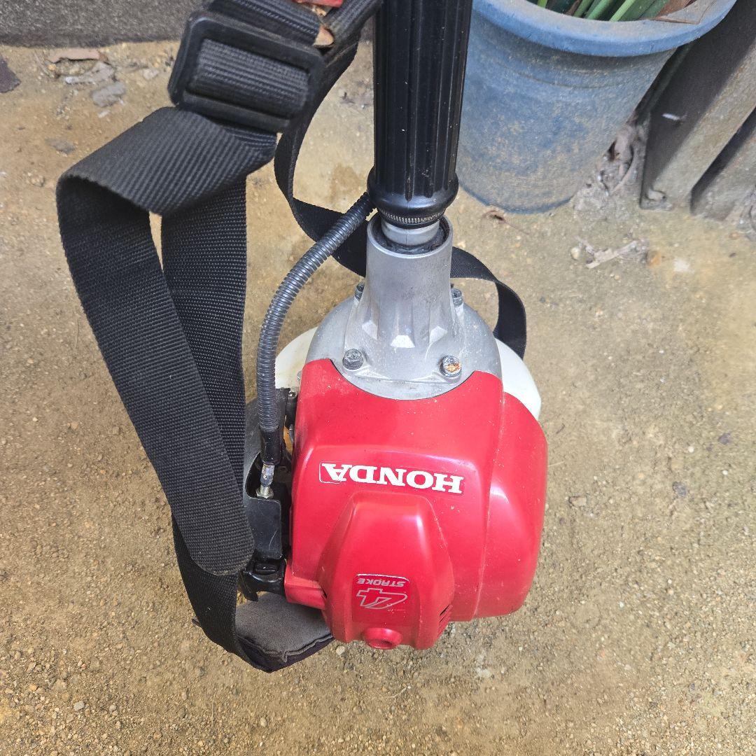 HONDA 草刈り機 4ストローク