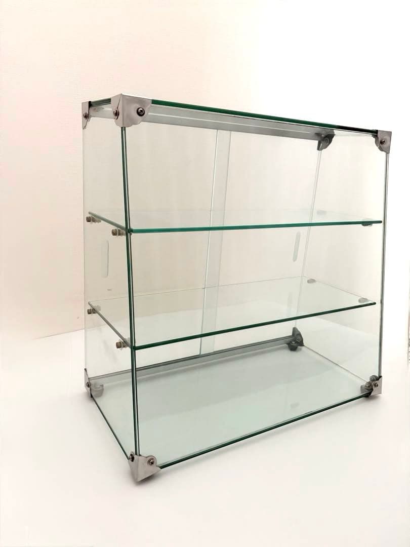 3段 ガラスケース　アンティーク　レトロ