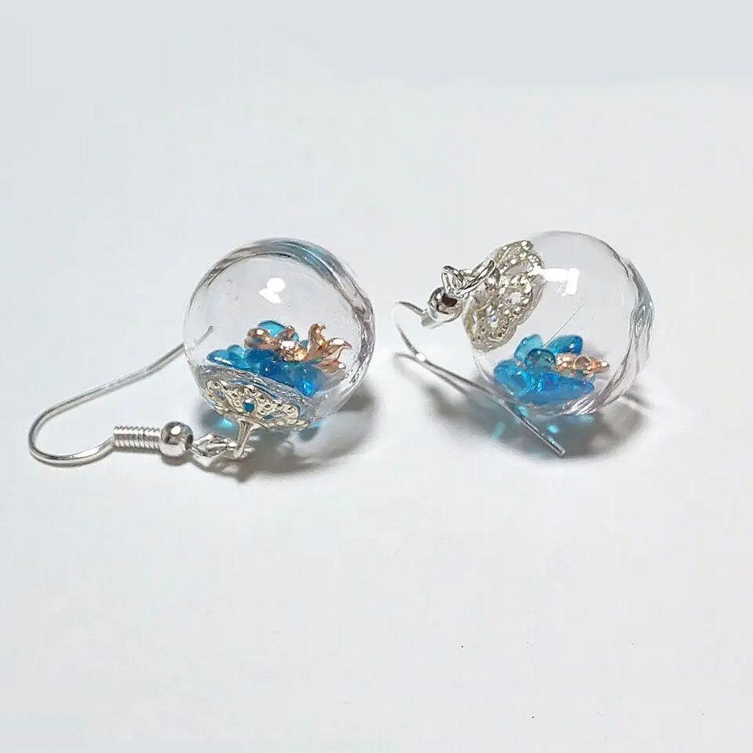 【183】ドームピアス／ガラス粒／金魚