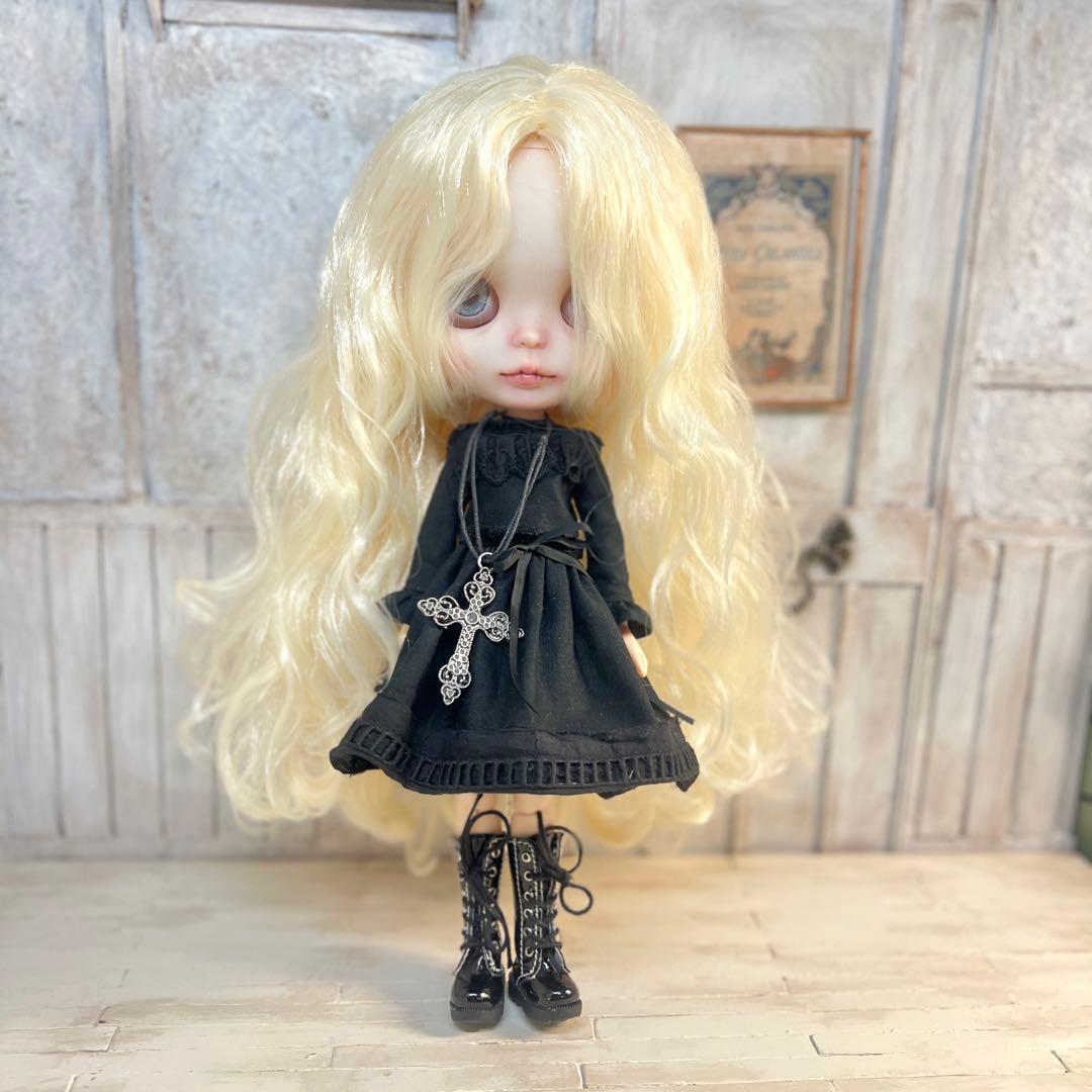 ♡ ブライス　アウトフィット　ワンピース　十字架