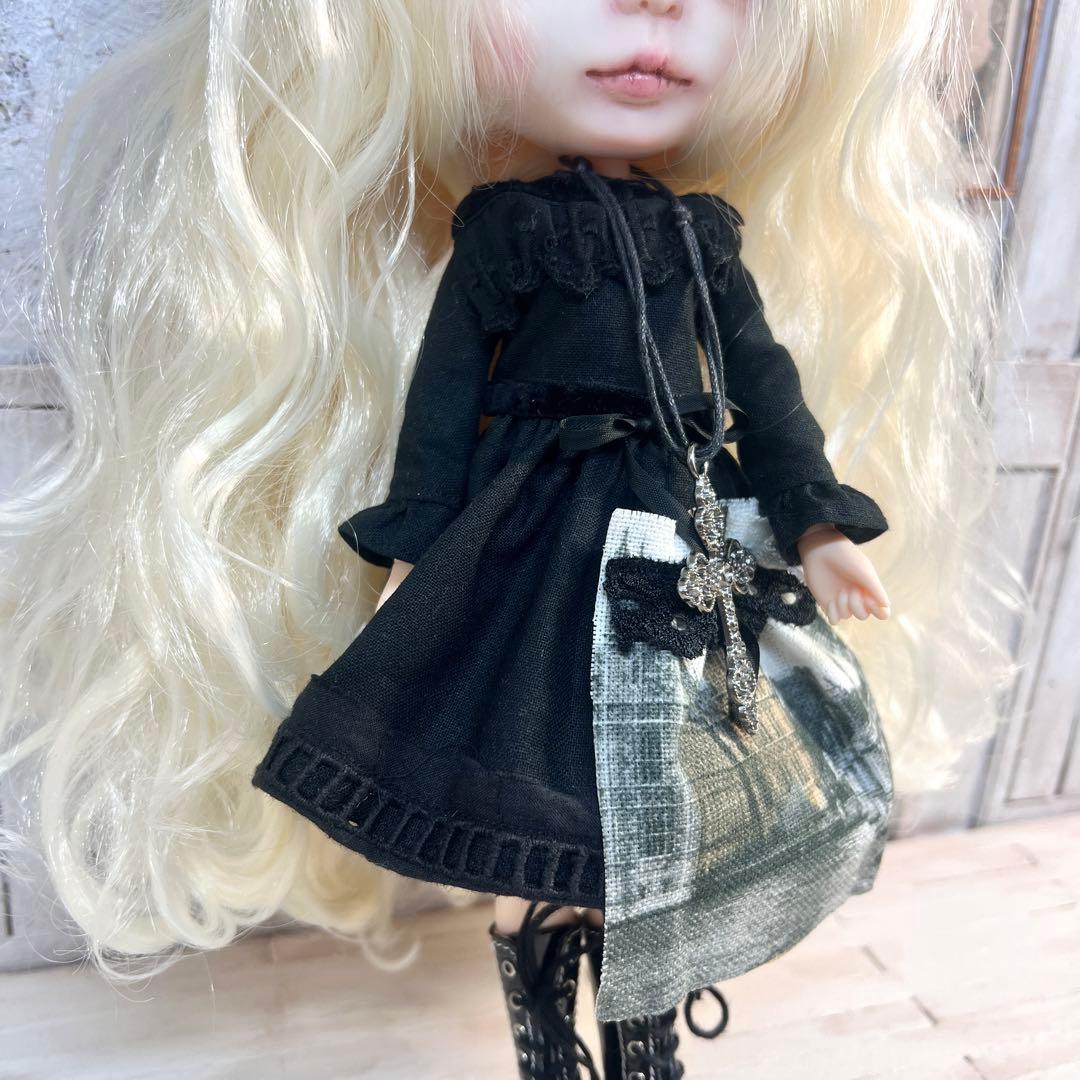 ♡ ブライス　アウトフィット　ワンピース　十字架