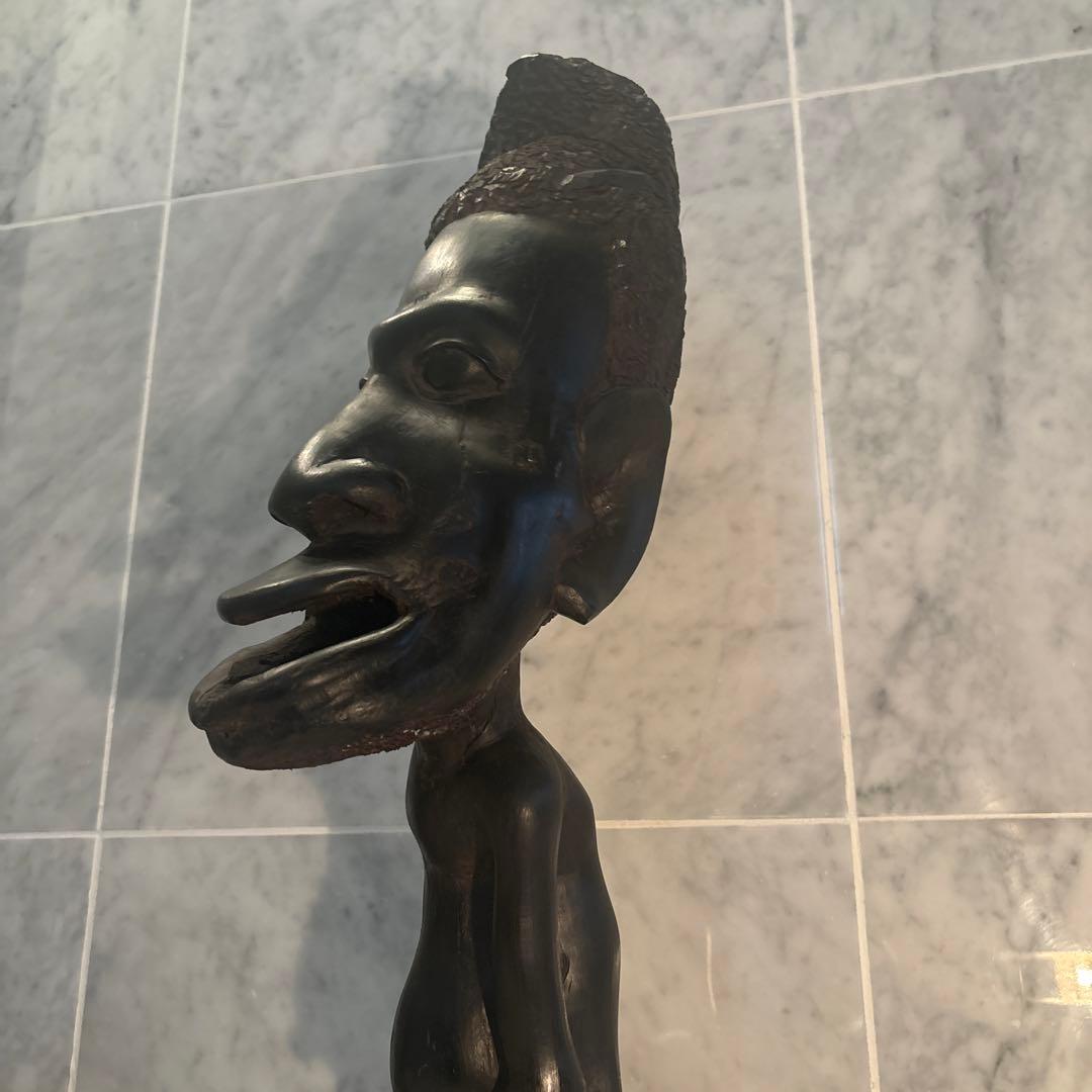 東アフリカビンテージインパクトのある巨大な顔がとてつもない存在感の木彫り