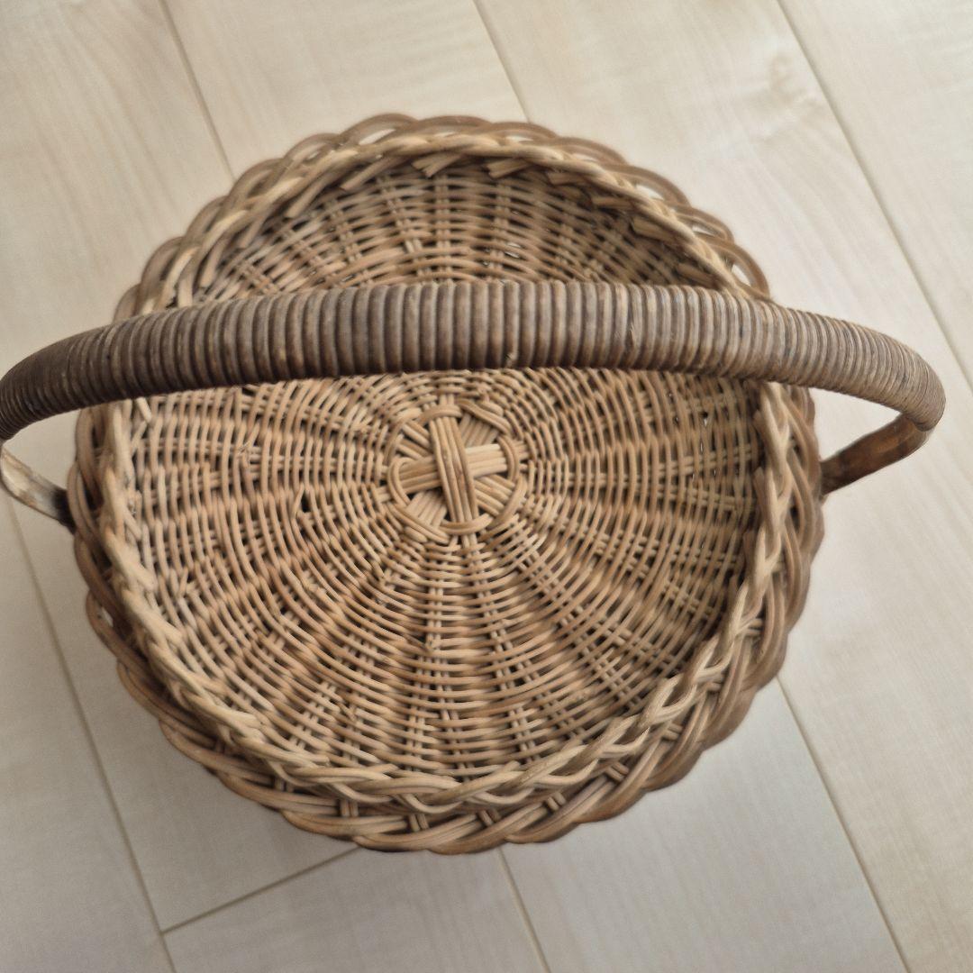 フランスアンティークレース付き　かご　パニエ