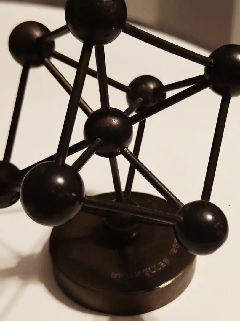 スペースエイジ　ミッドセンチュリー アトミウム彫刻ブリュッセル 1958年製