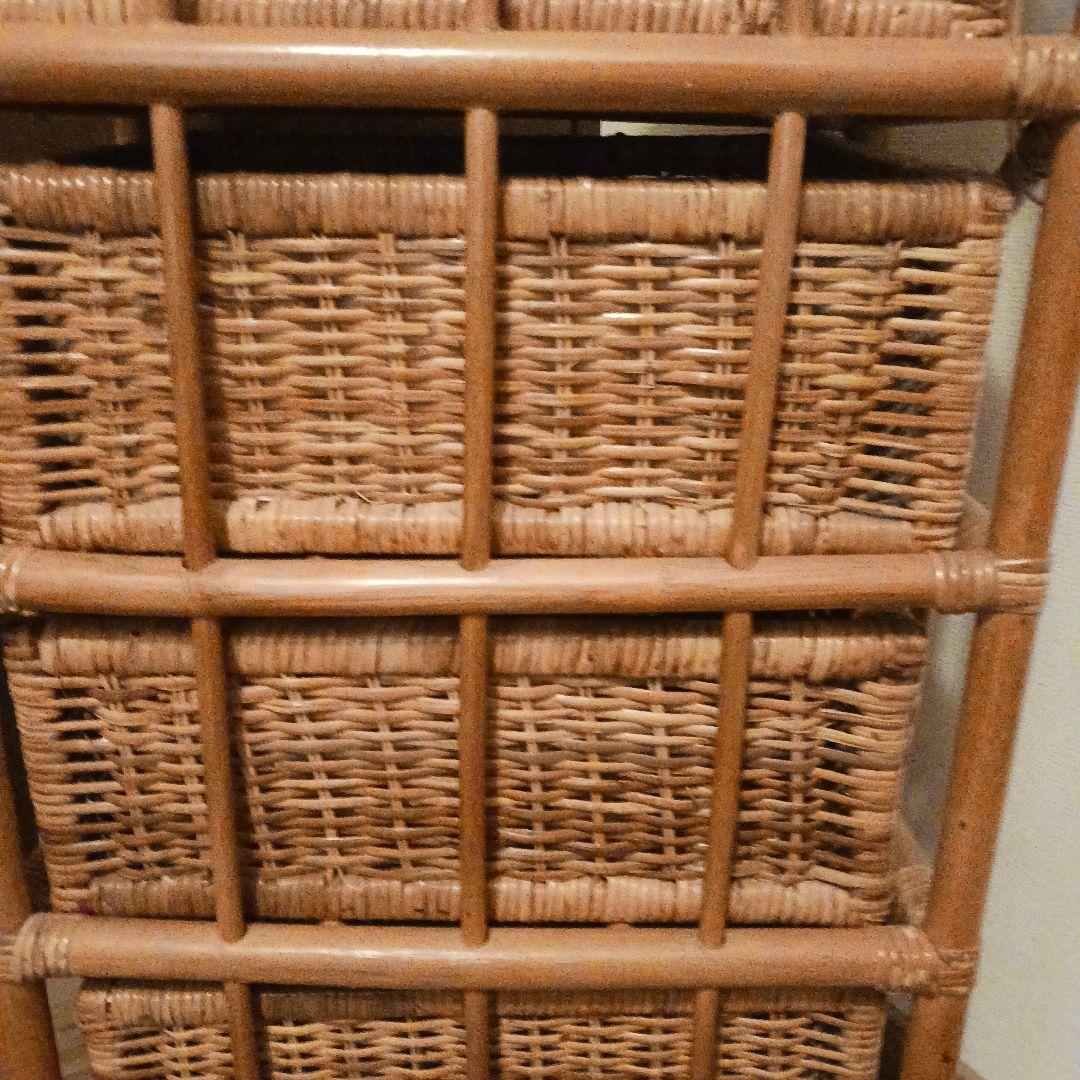 ラタン　　収納棚　　４段　　藤家具　　　　キャスター付き