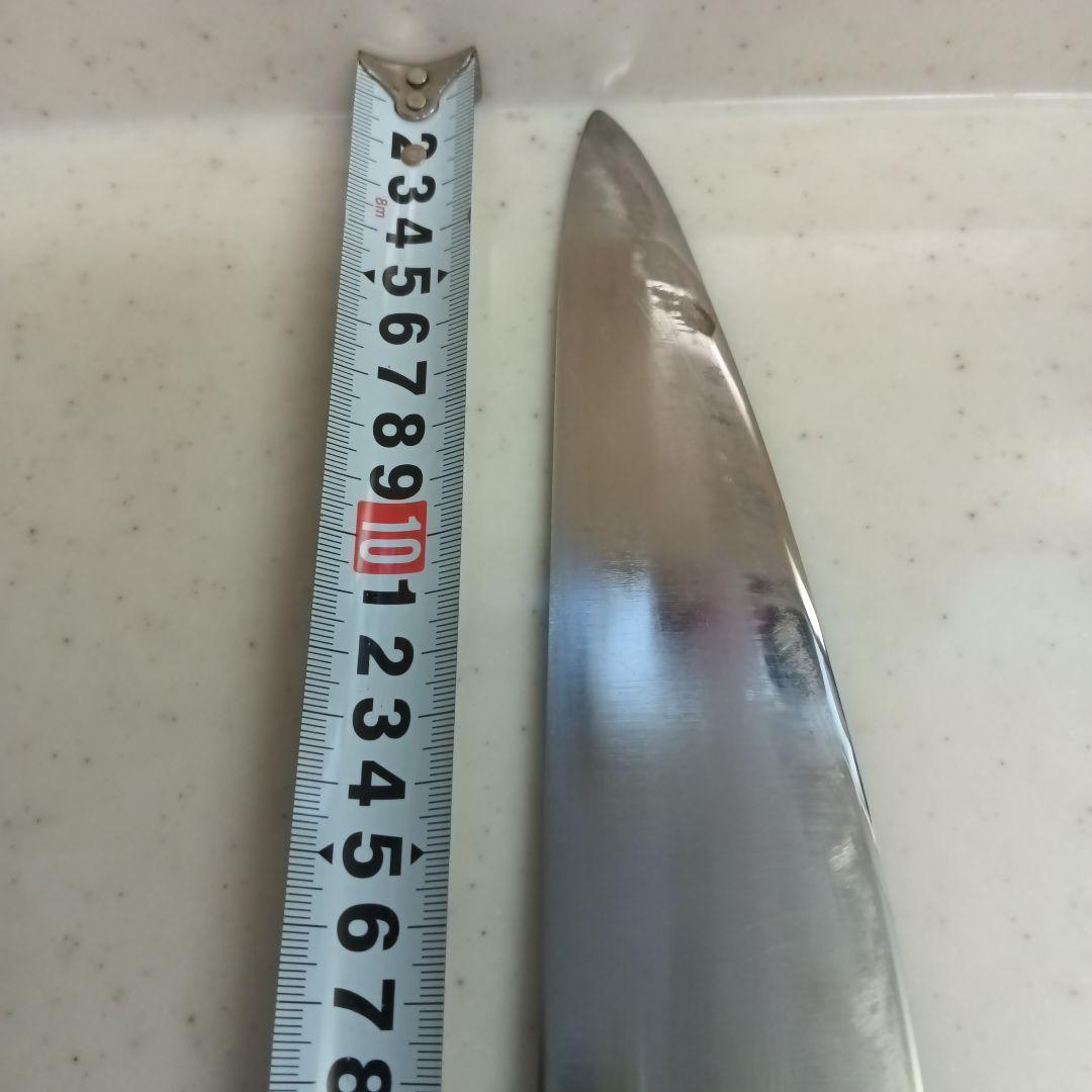 刃渡り約３１cmの牛刀　龍王