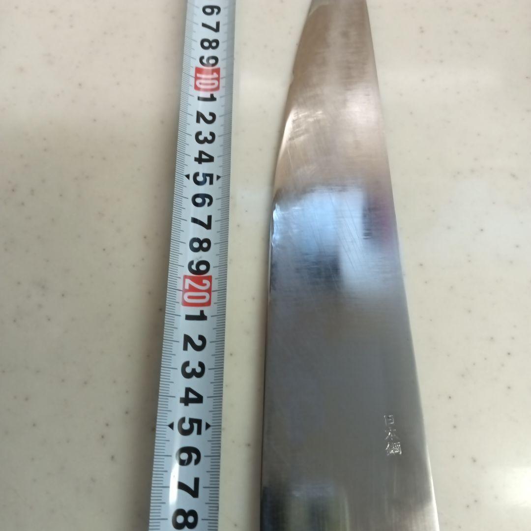 刃渡り約３１cmの牛刀　龍王