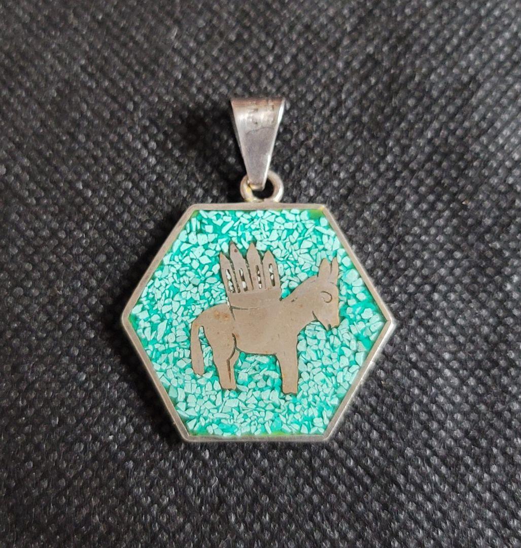 ペンダントトップ　トルコ石　メキシコ　ターコイズ　チャーム
