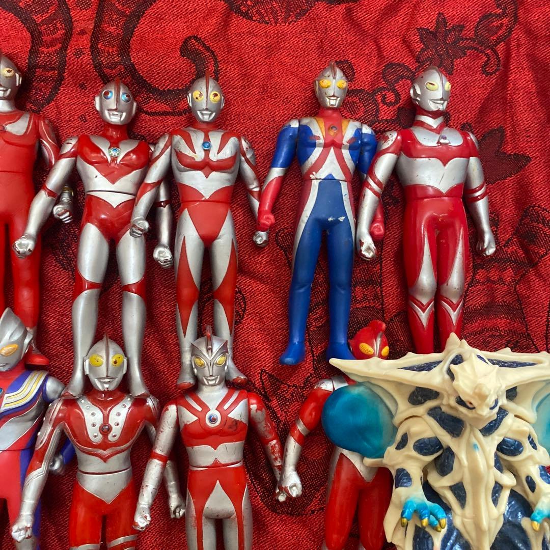 ウルトラマン ソフビ まとめ売り 大量 - メルカリ