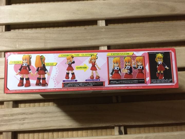 ROCKMAN ロールちゃん 1/10 プラモデル