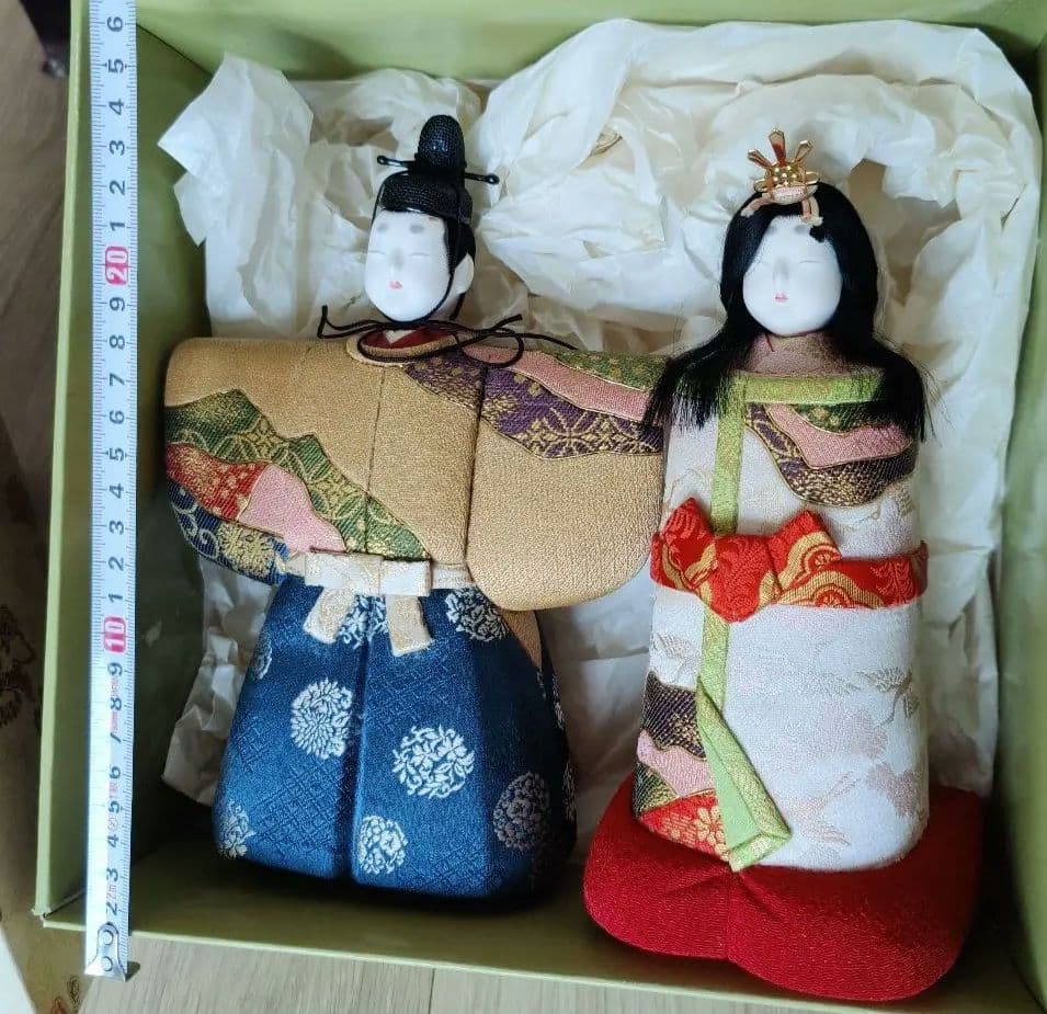 真多呂木目込雛人形『鳳雲立雛』