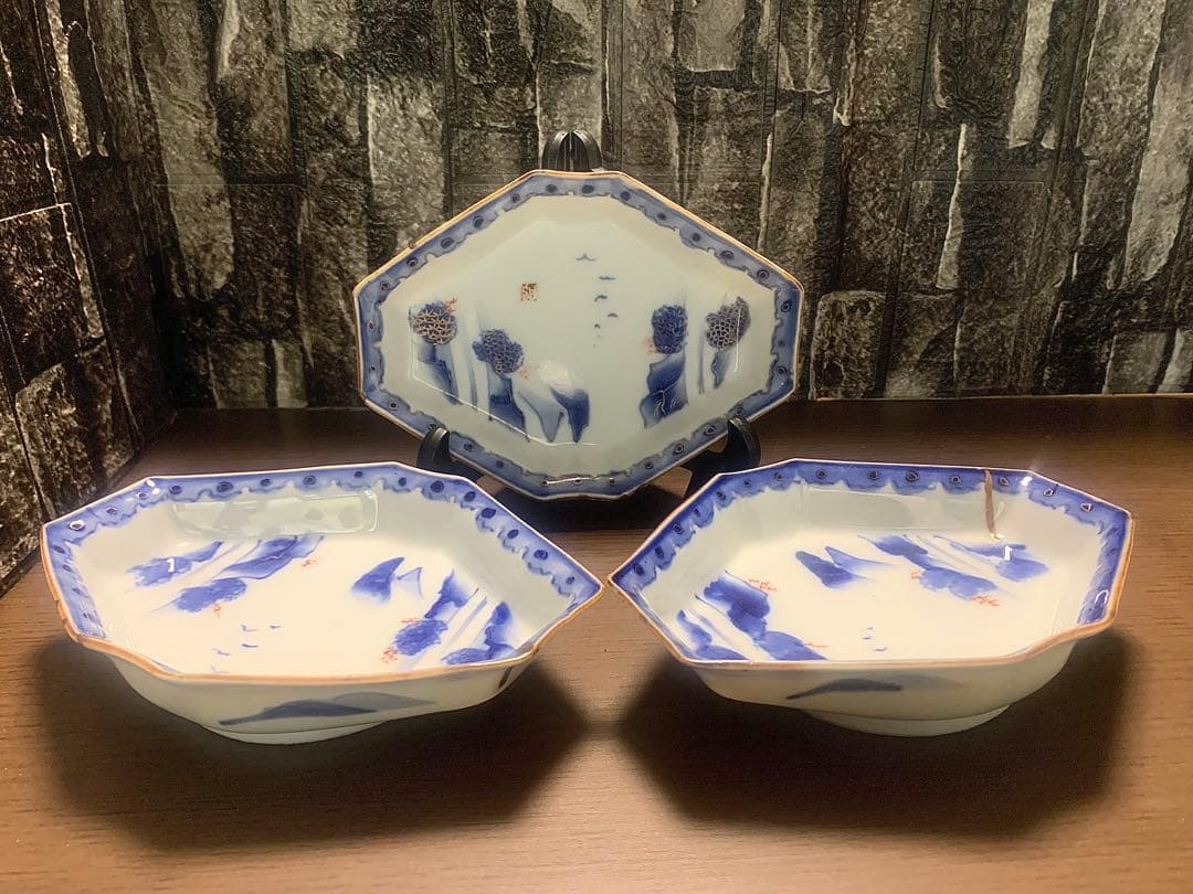 明治期】伊万里焼 染付金彩 山水図 隅入菱形皿 3枚セット（金継ぎあり