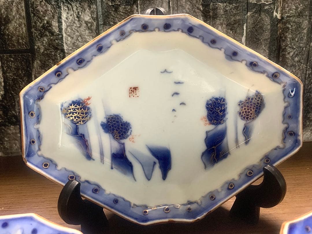 明治期】伊万里焼 染付金彩 山水図 隅入菱形皿 3枚セット（金継ぎあり