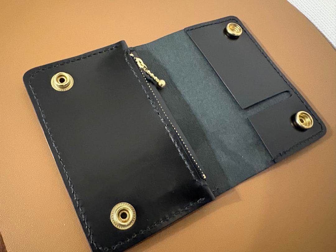 本革(馬革)トラッカーウォレット ショート　2層　二つ折 総手縫い 真鍮金具
