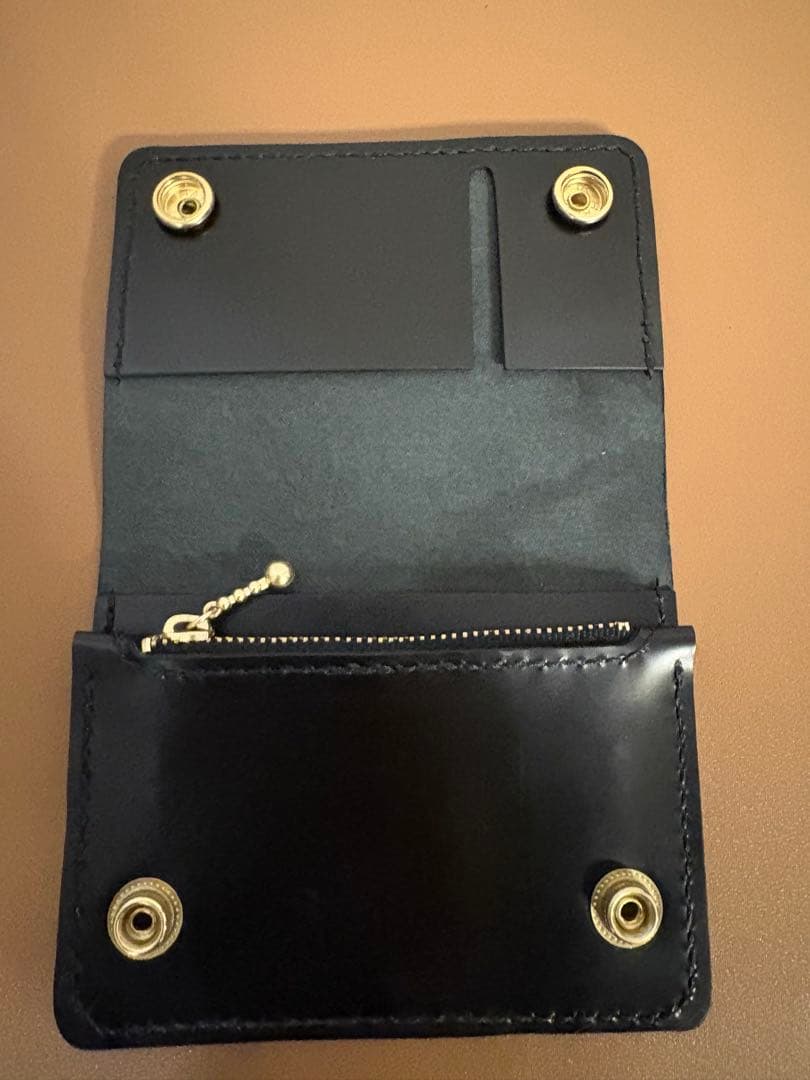 本革(馬革)トラッカーウォレット ショート　2層　二つ折 総手縫い 真鍮金具