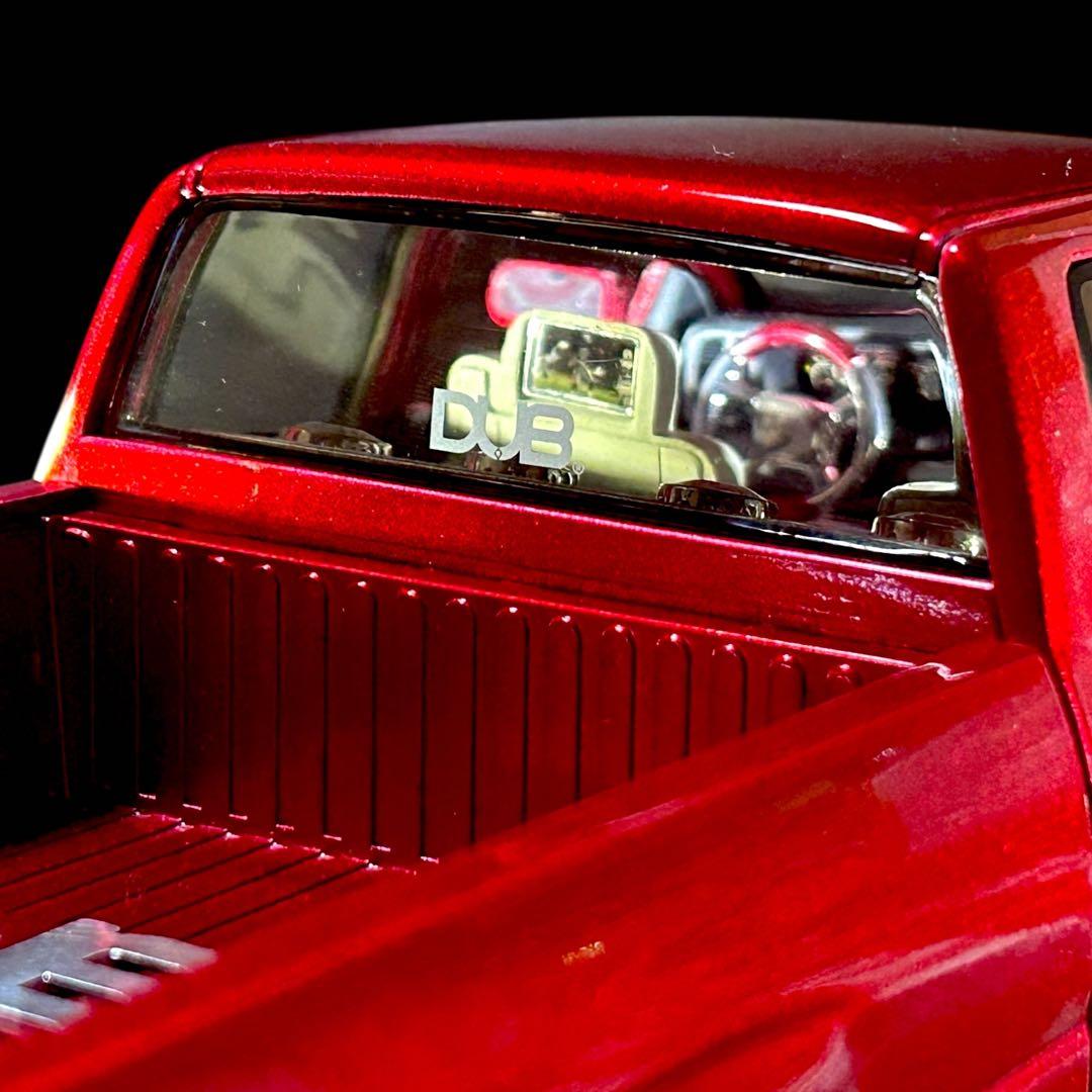 Jada Toys《 シボレー シルバラード ローライダー *トラッキン 》開封