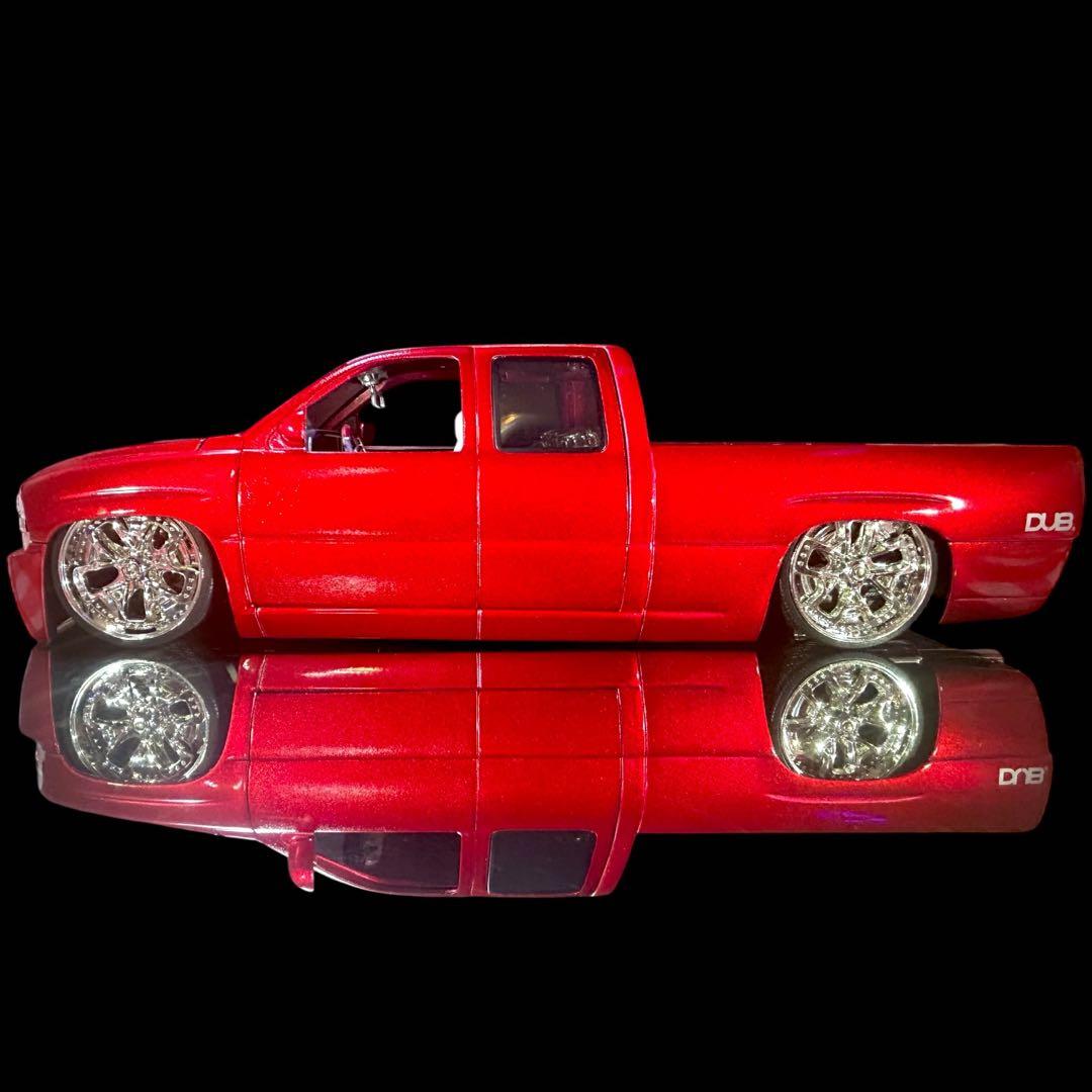 Jada Toys《 シボレー シルバラード ローライダー *トラッキン 》開封