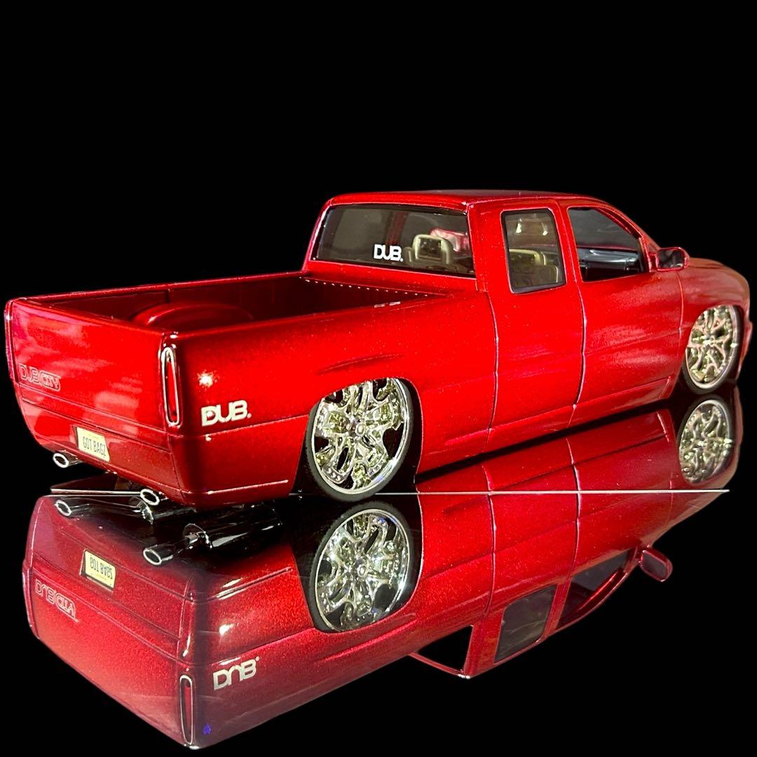 Jada Toys《 シボレー シルバラード ローライダー *トラッキン 》開封