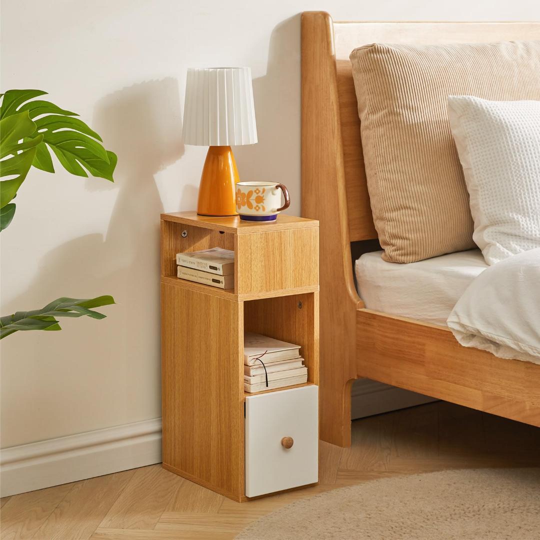北欧風3層ベッドサイドテーブル - エレガンスと機能性を兼ね備え