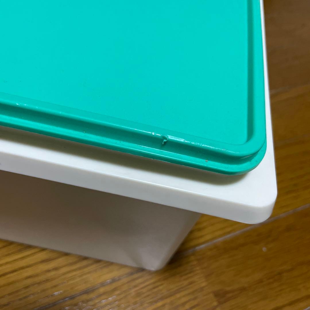 タッパーウェア　ピクニックセット、皿、レトロなタッパー　4つセット