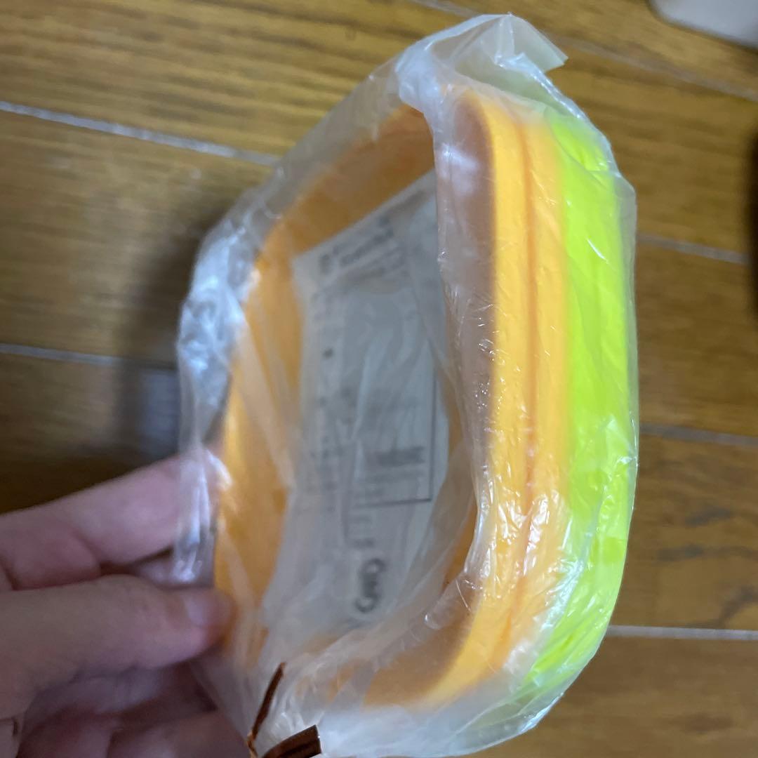 タッパーウェア　ピクニックセット、皿、レトロなタッパー　4つセット