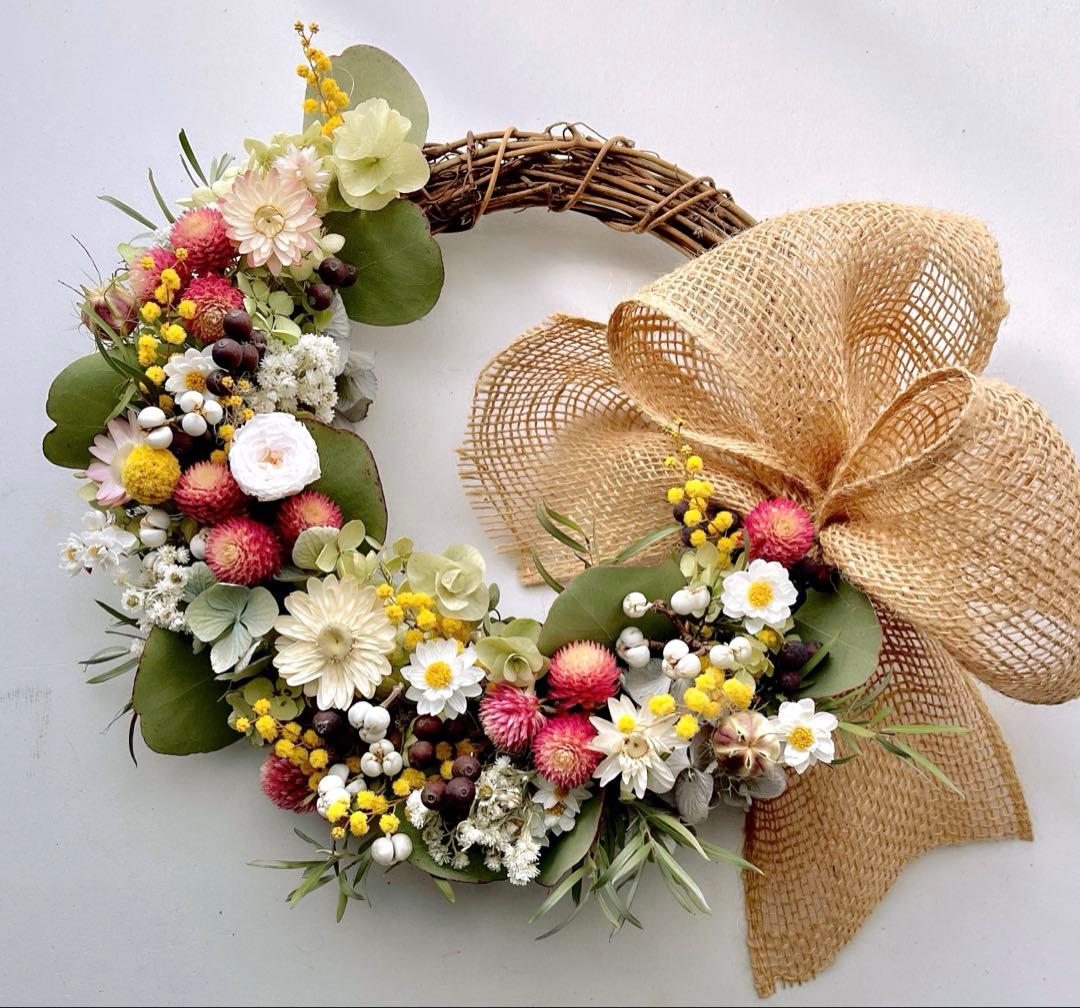 ミモザと春の花　春のボンボンリース　ドライフラワーリース Ⅹ