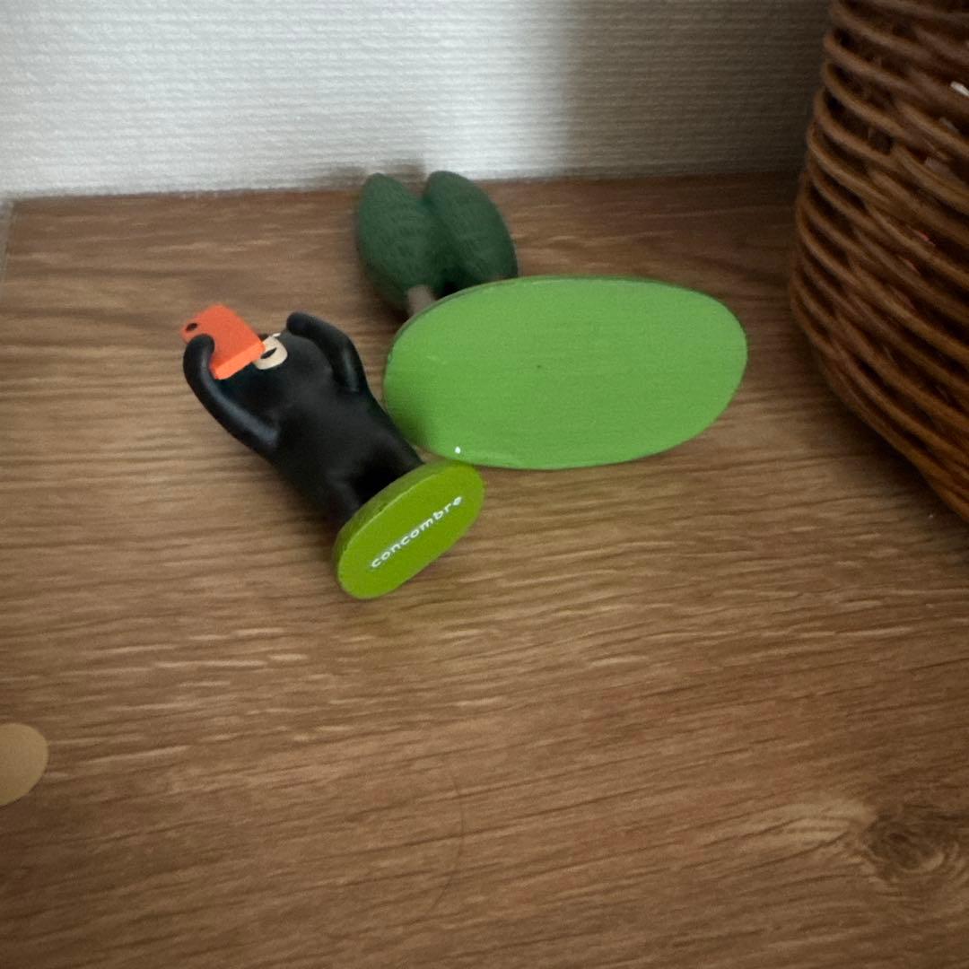 【がっさん】コンコンブル デコレ オトギッコ レア 自撮りクマと木の置物