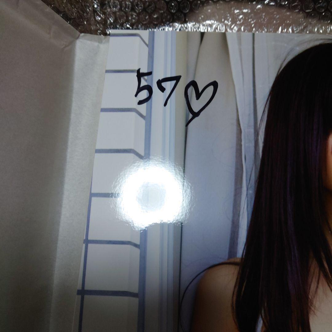 吉木りさ　サイン入り写真パネルA.Bバージョン